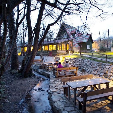 Отель Hindiba Doga Evi Менген Экстерьер фото
